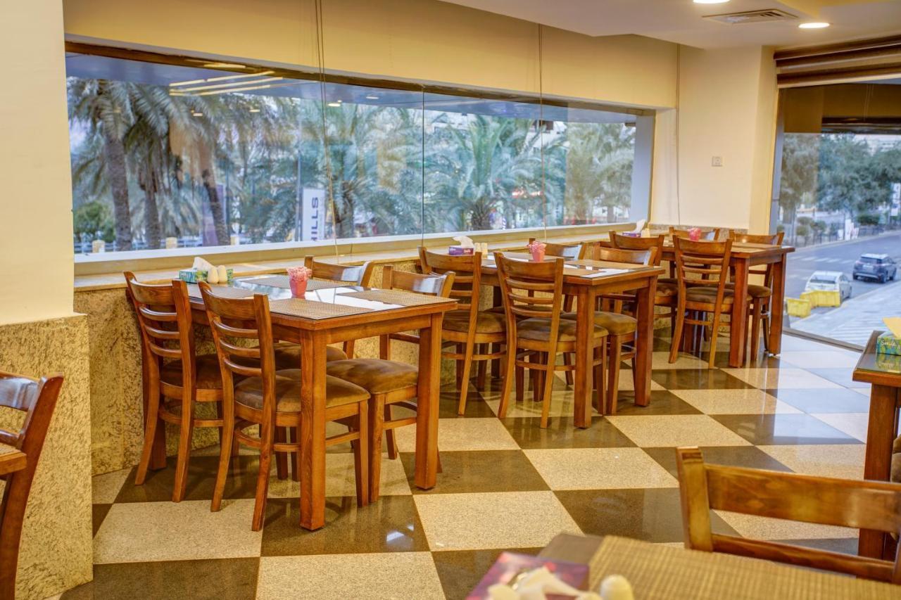 Nairoukh Hotel 亚喀巴 外观 照片