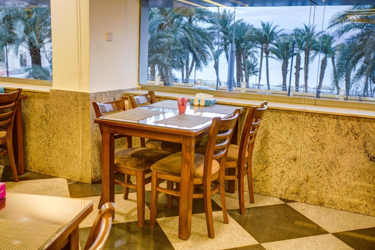 Nairoukh Hotel 亚喀巴 外观 照片