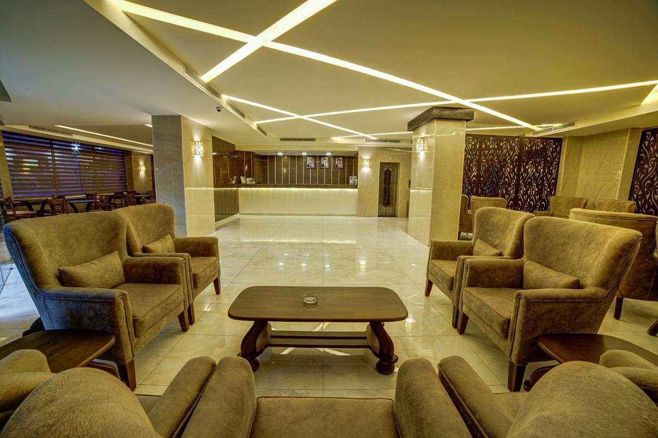 Nairoukh Hotel 亚喀巴 外观 照片