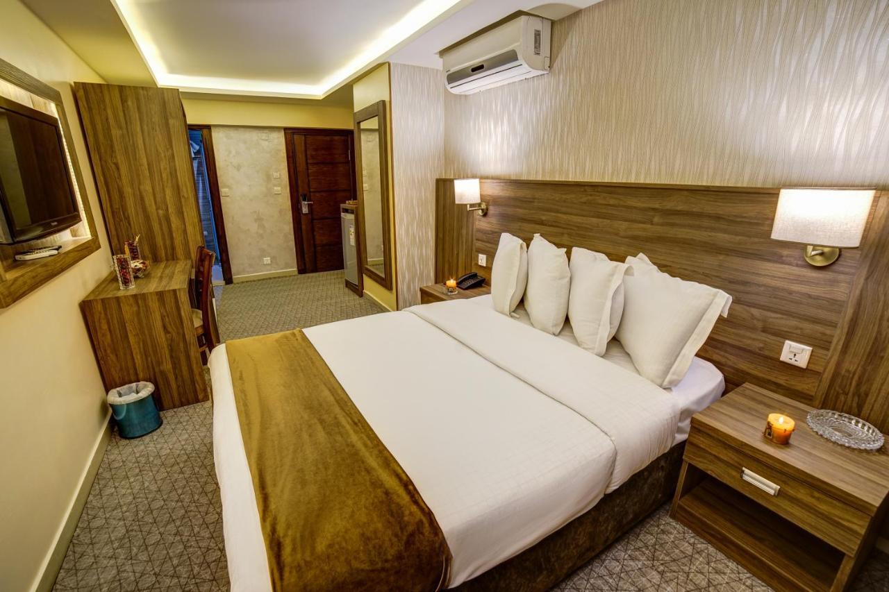 Nairoukh Hotel 亚喀巴 外观 照片