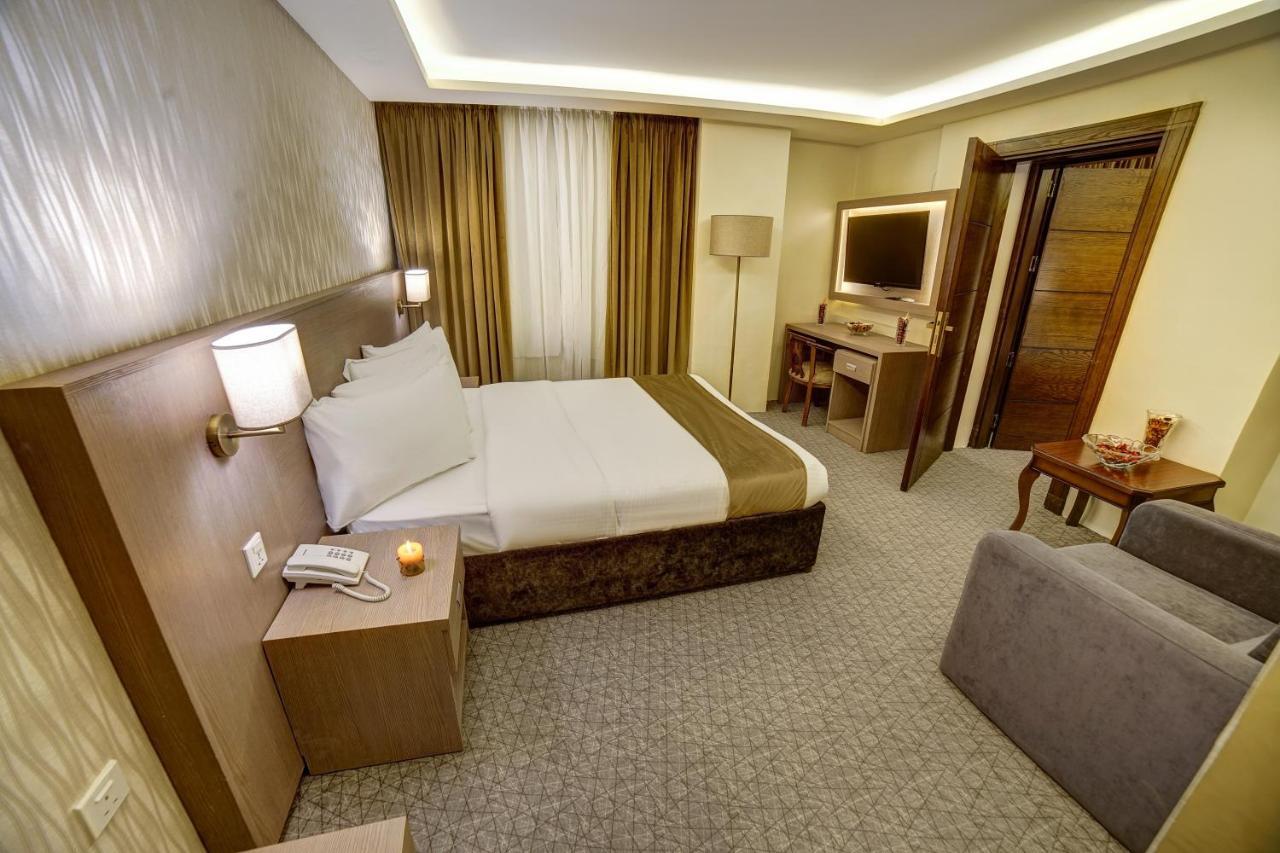 Nairoukh Hotel 亚喀巴 外观 照片